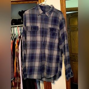 Men’s flannel size large/tall